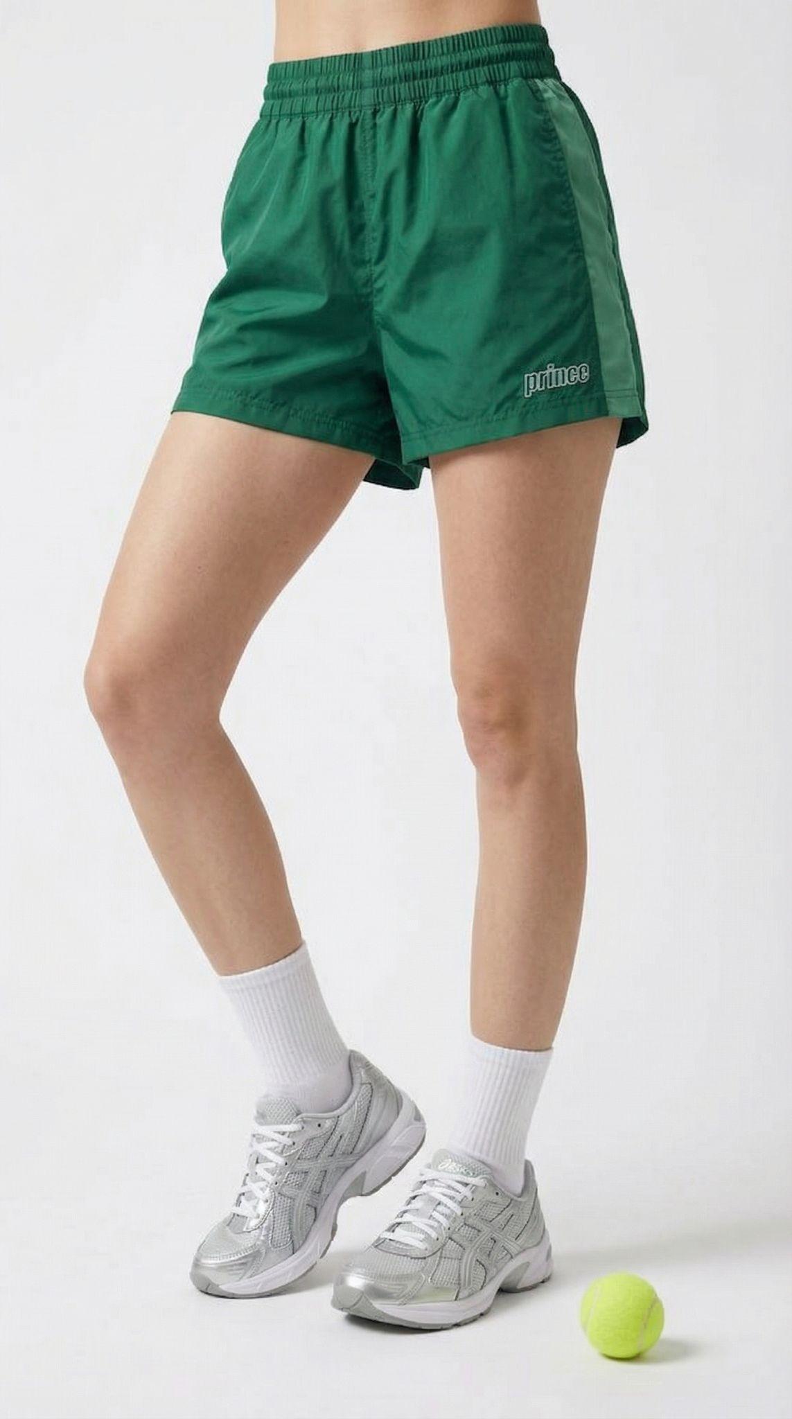 SHORT Y ZAPATILLAS: LA FOTO DE FIT INFERIOR